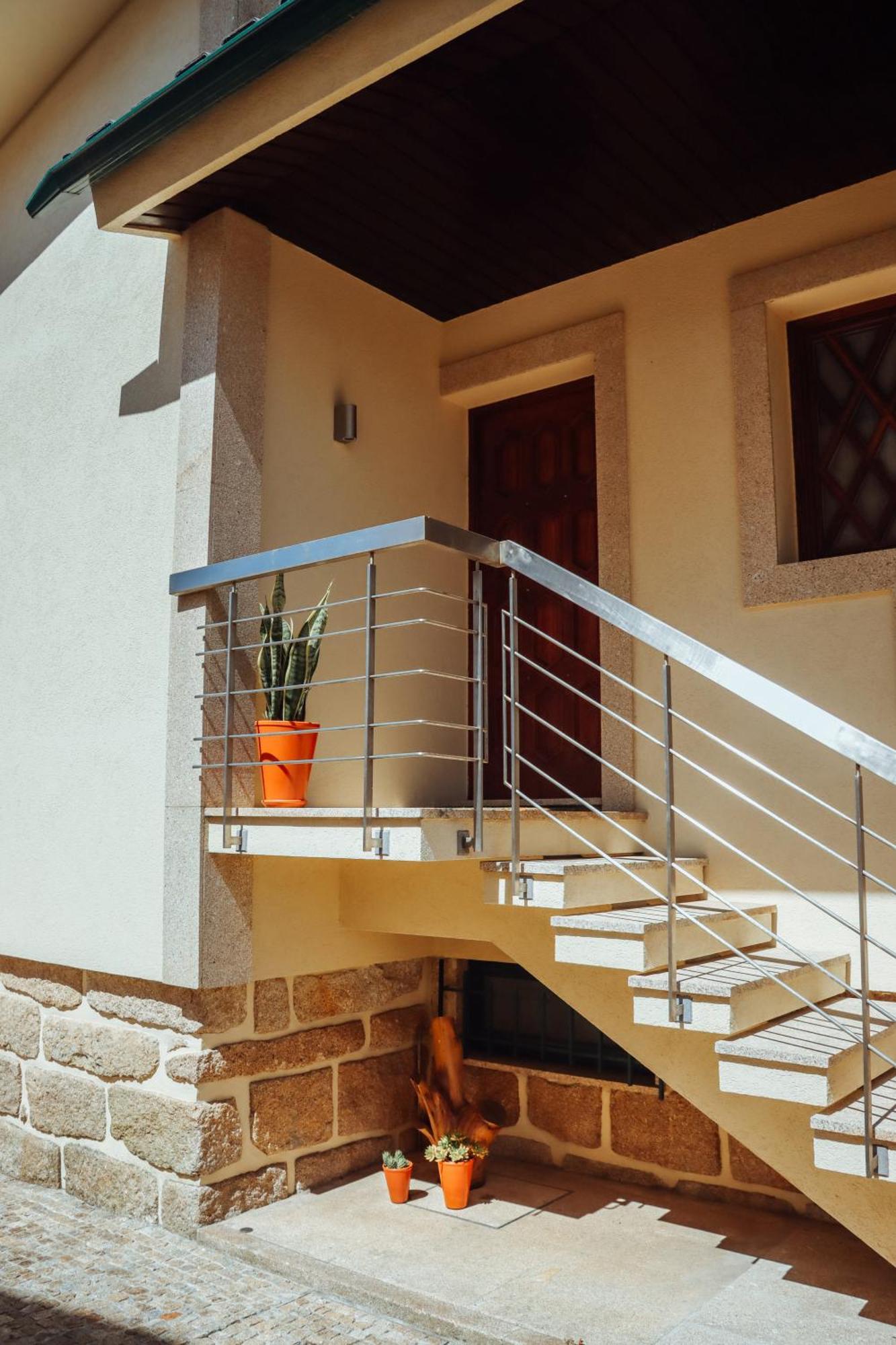 Rota - Opo Airport House Apartment Maia  Bagian luar foto